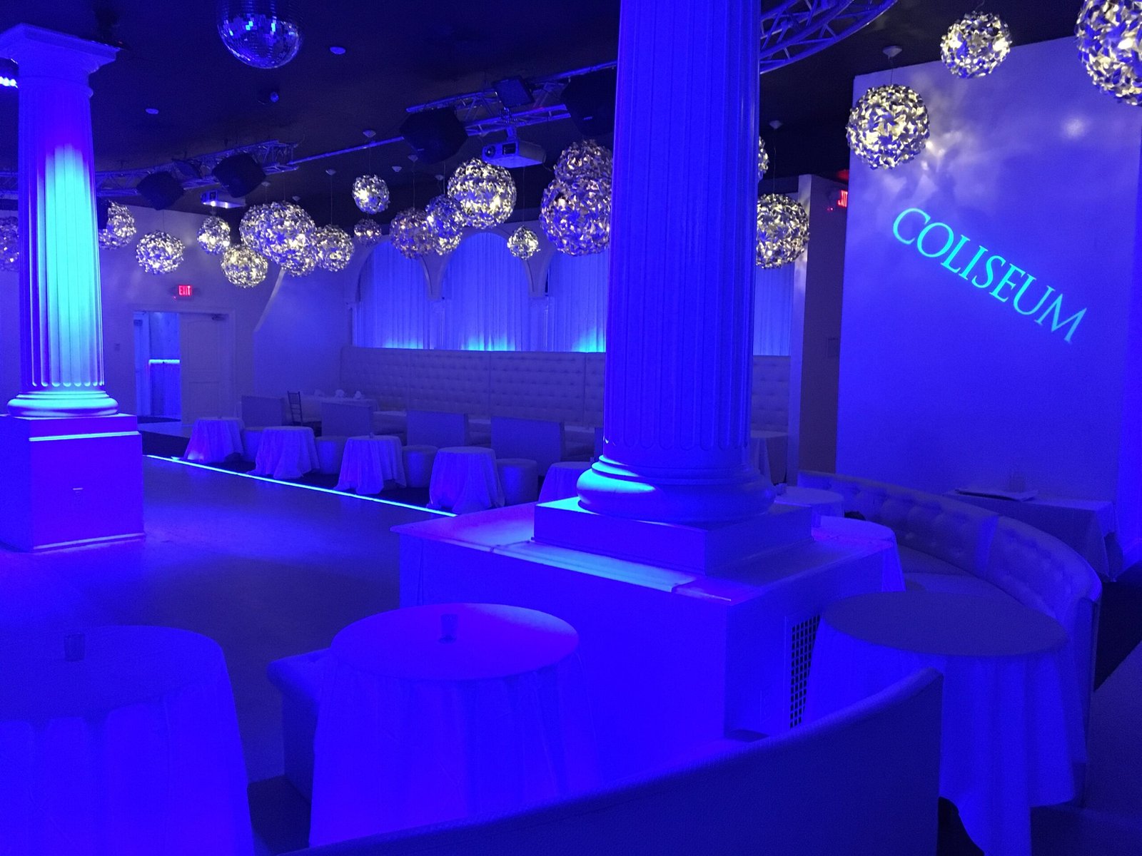 COLISEUM: The Ideal Venue to Make the Company’s Holiday Party A Memorable Celebration