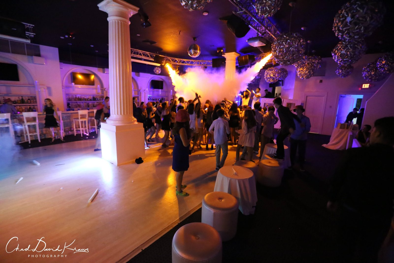 Tips for a Nightclub party planning for first timers in White Plains, New York